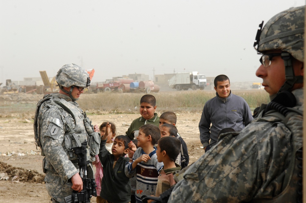 Pen Pal Mission in Al Hayy, Iraq