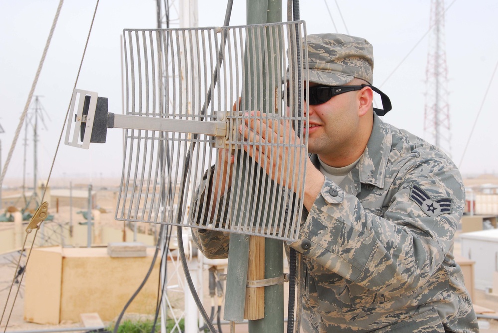 Keeping the Air Force Connected