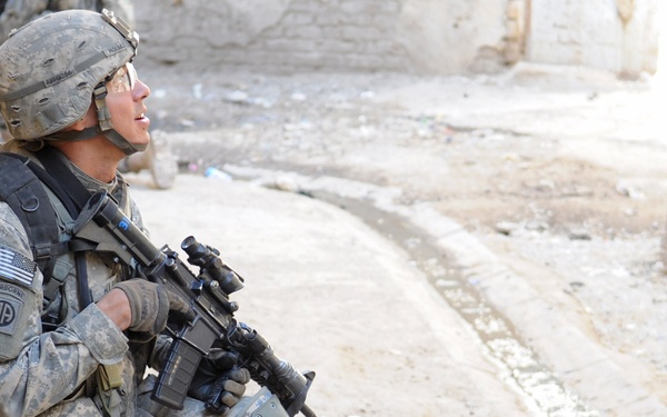 Iraqi army, Paratroopers team up for Operation Sway Sway