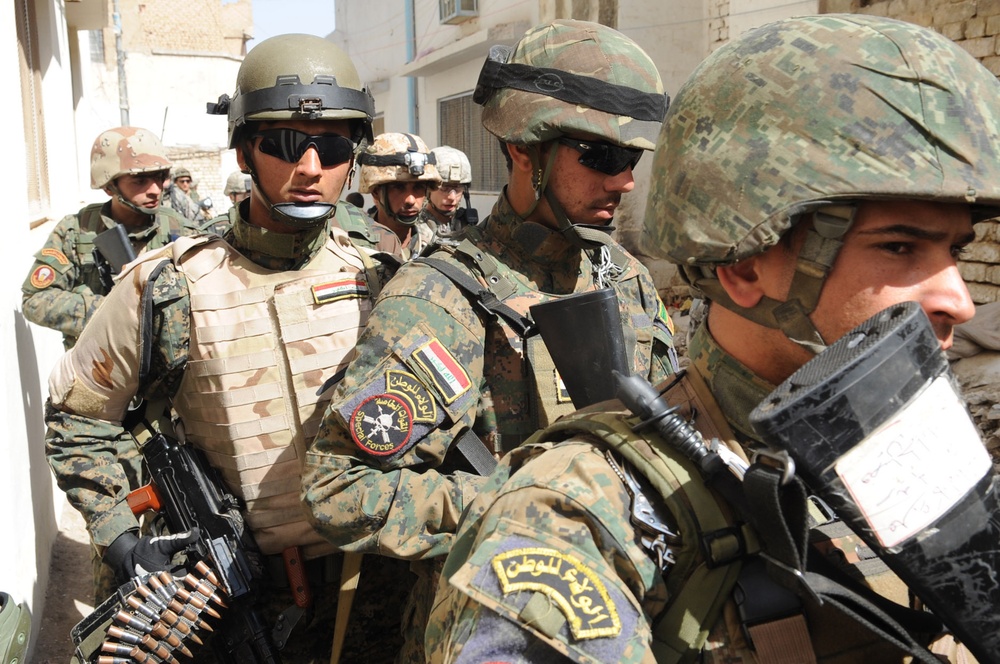 Iraqi army, Paratroopers team up for Operation Sway Sway