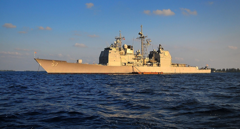 USS Lake Champlain in the Maldives