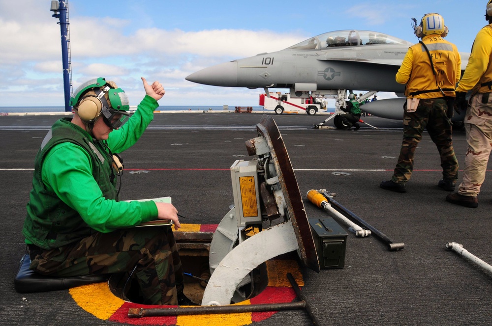 Aerial action aboard the USS Nimitz