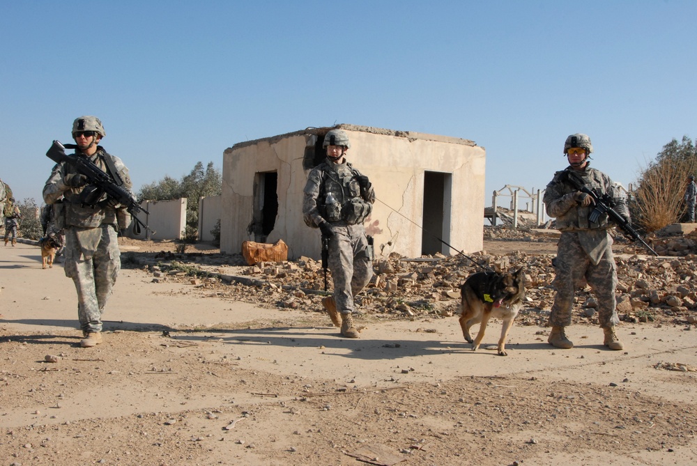 Search of a former weapons manufacturing facility in Iskandariyah, Iraq