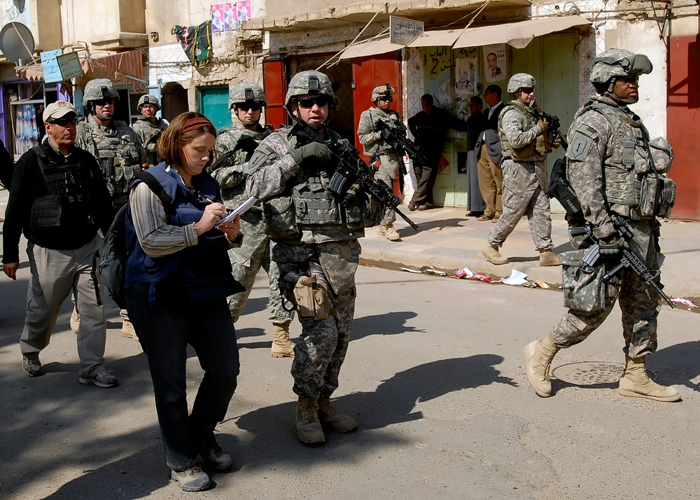 Returning a neighborhood - Joint Security Station Shulla transfer highlights security improvements