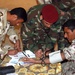 Iraqi Army Soldiers bag new medical skills
