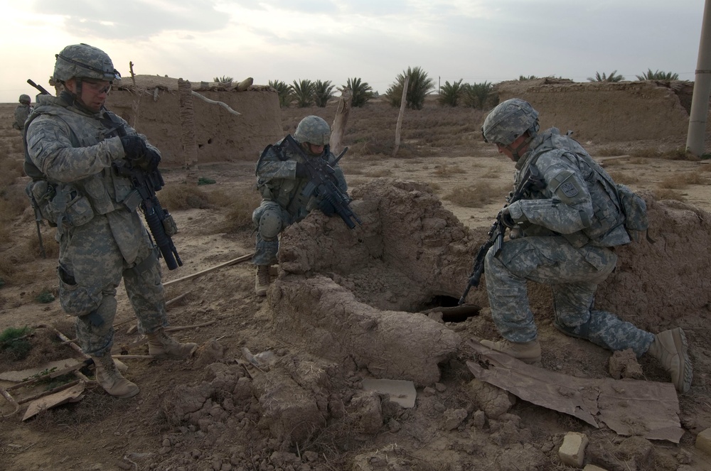 Patrol Outside the Village of Samood, Iraq