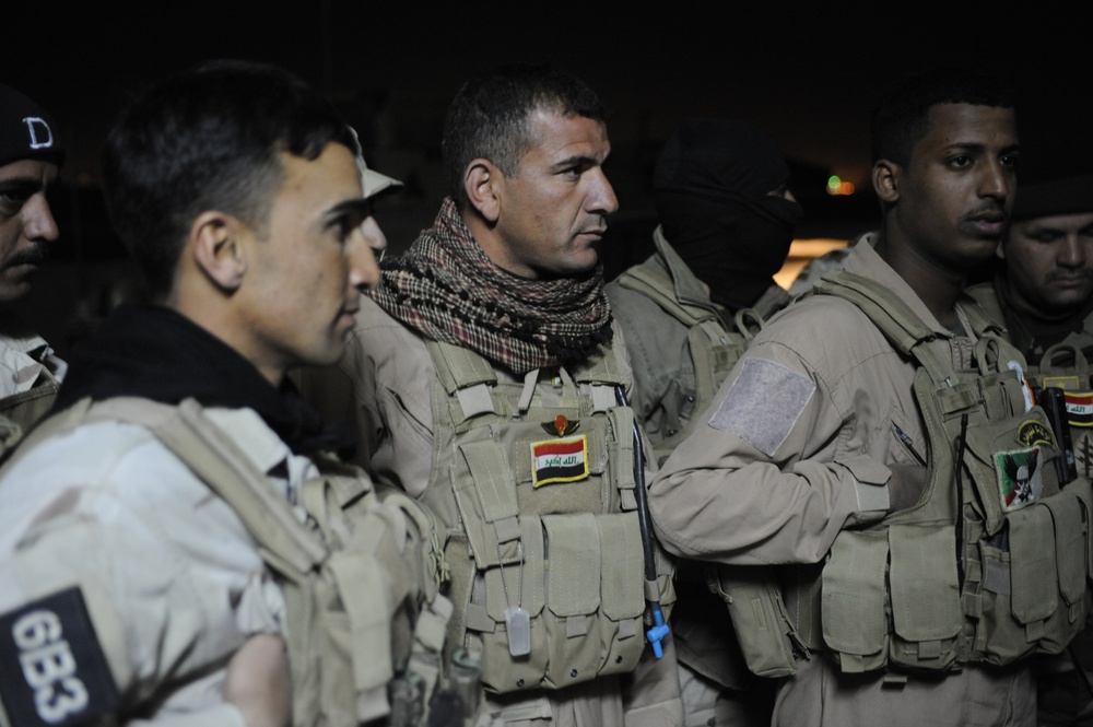 Patrol in Diwaniyah, Iraq