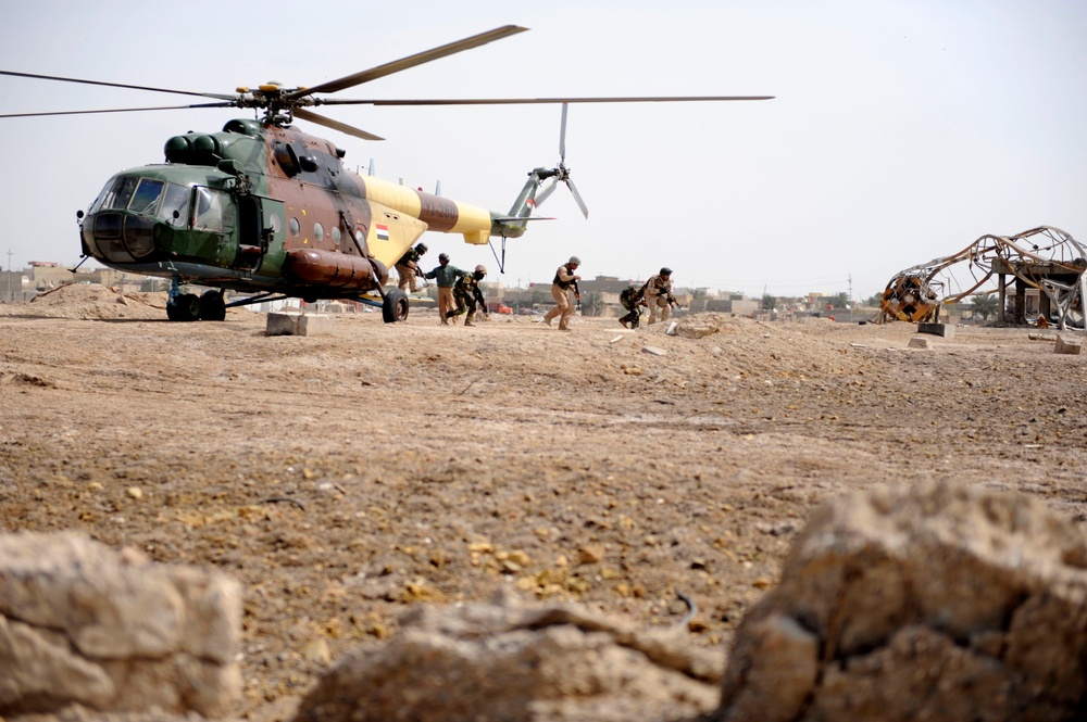 Training demonstration in Basra