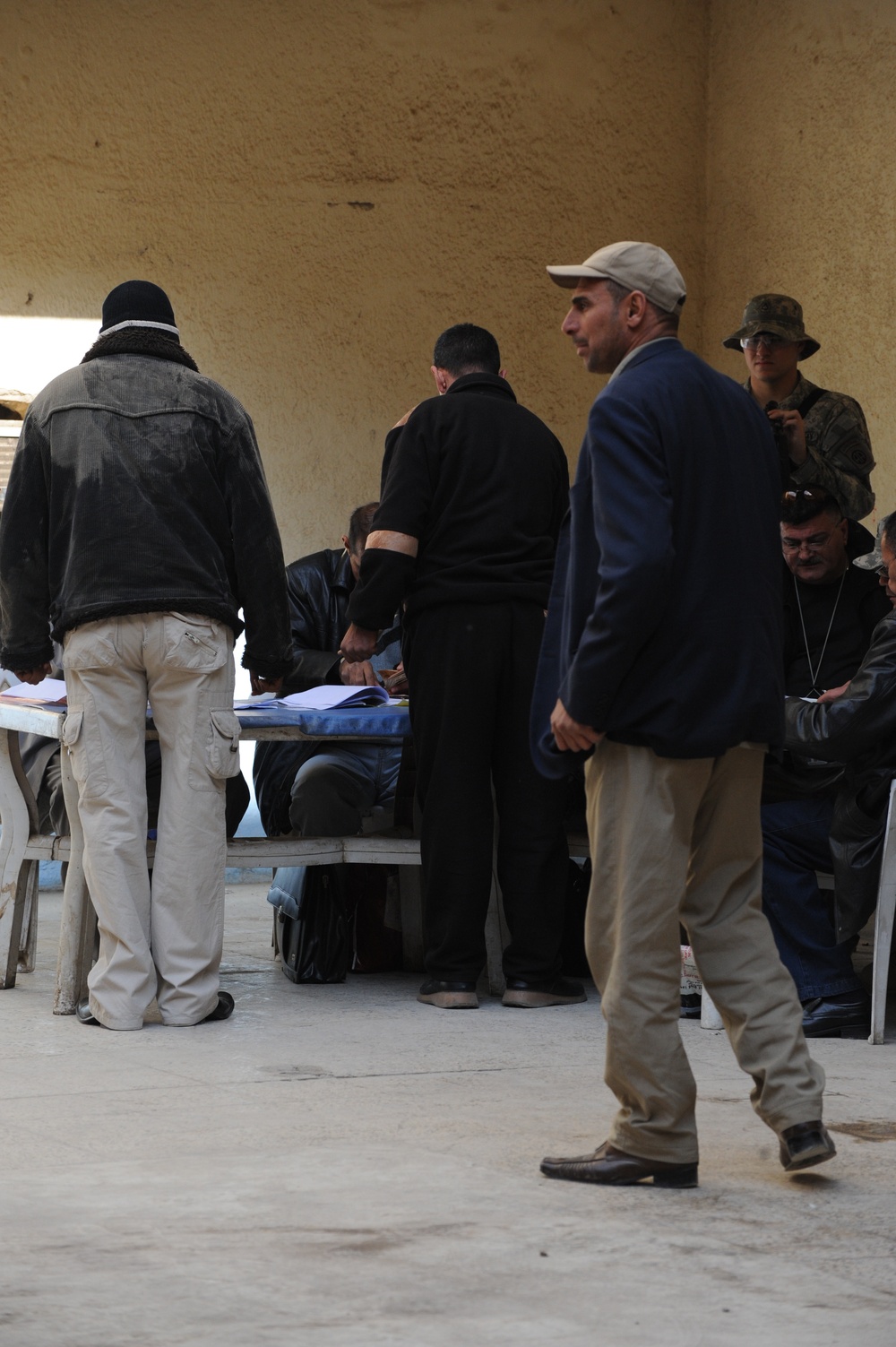 Sons of Iraq payday at Forward Operating Base Loyalty