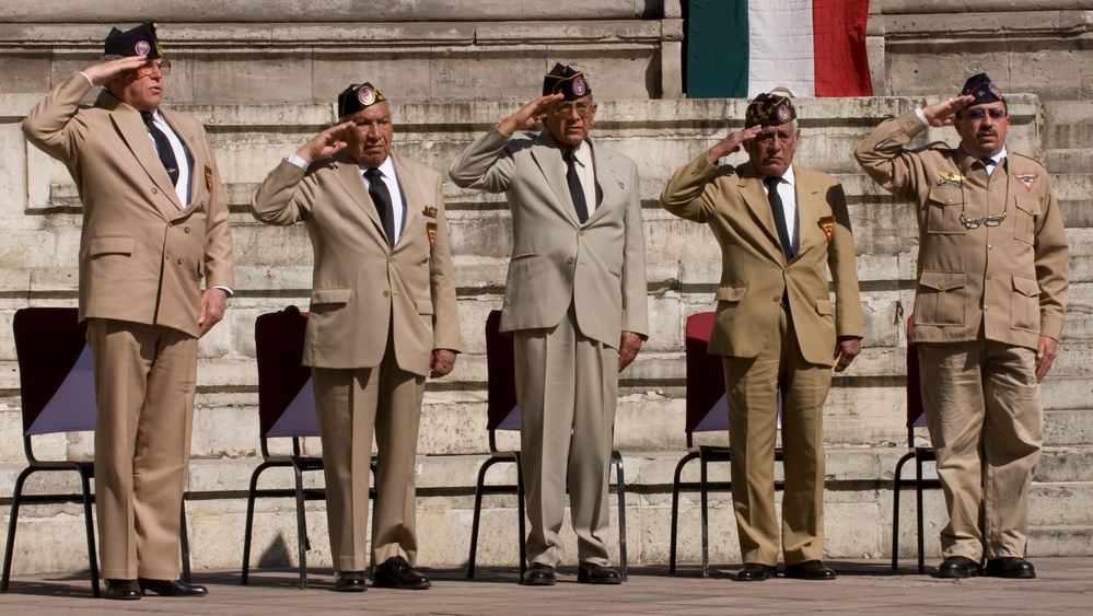 Mullen Praises Military Cooperation Between Mexico, U.S.