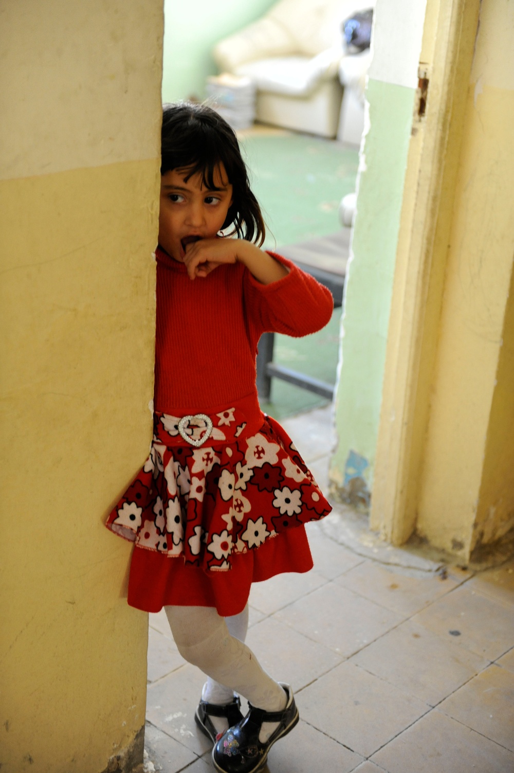 New chalkboards for Basra's Shaheed School