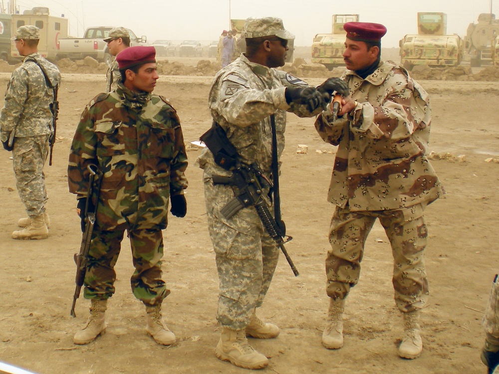 Iraqi Army Commandos train to lead