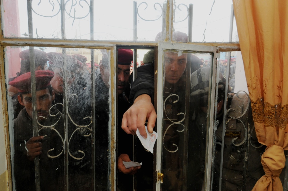 Sons of Iraq payday in Multaka