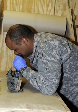 1st Infantry Division Soldiers uncover weapons caches in southern Afghanistan