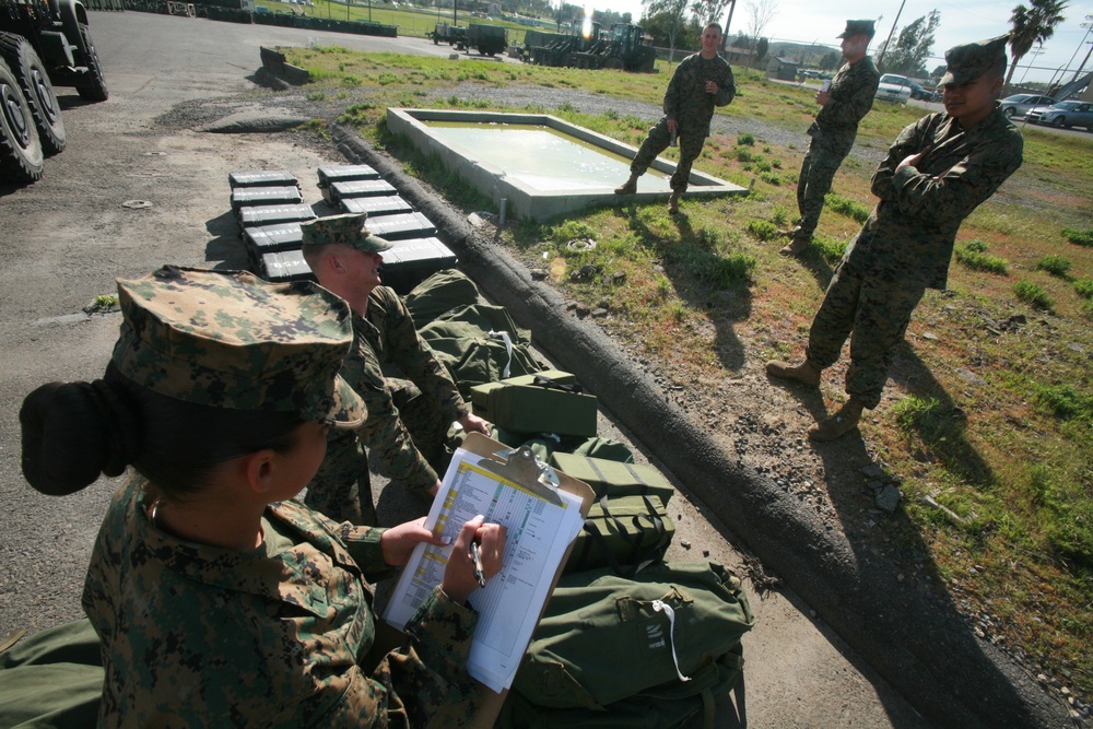 Yuma helps prepare equipment for Mojave Viper training