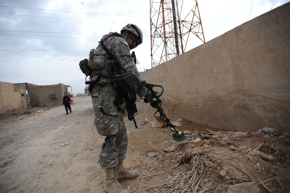 Joint patrol near Taji