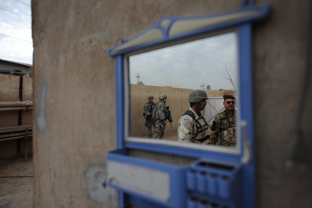 Joint patrol near Taji