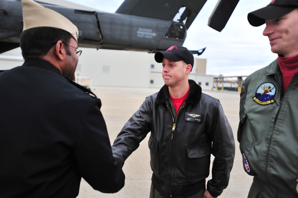 Commander Second Fleet Visits HM-14