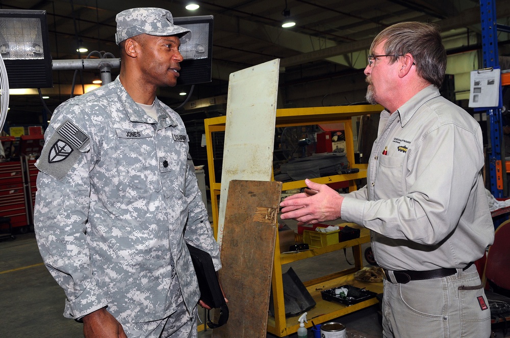 Qatar Site Repairs 200th Stryker