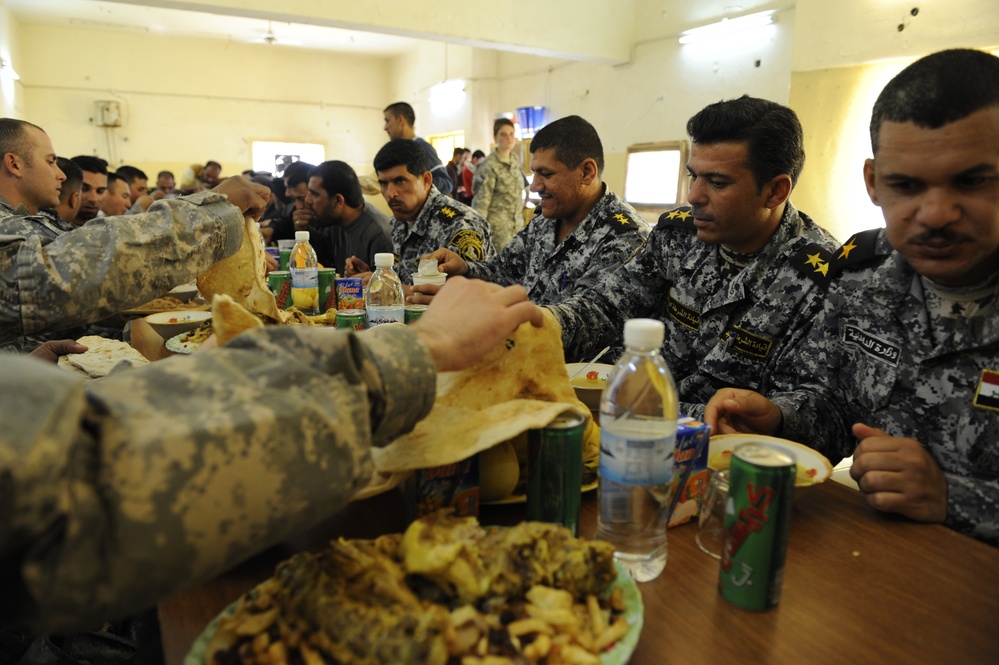 Iraqi national police officers train at headquarters in Rumaylah