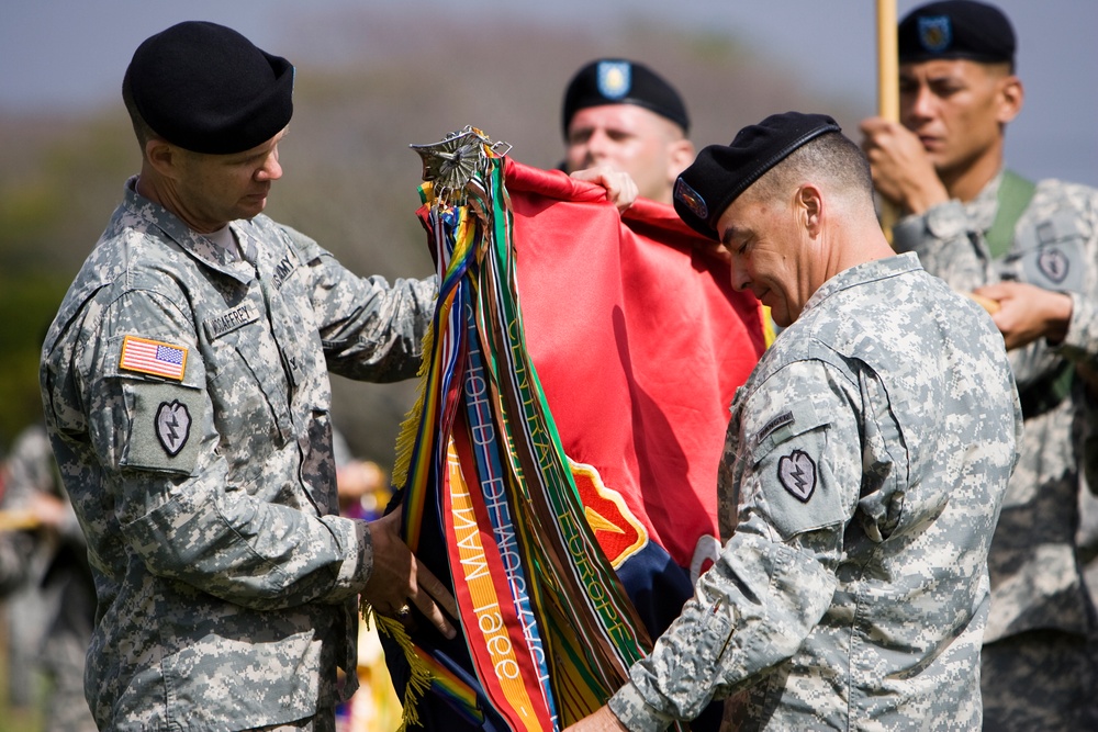 Community Welcomes Stryker Brigade's Return From Iraq