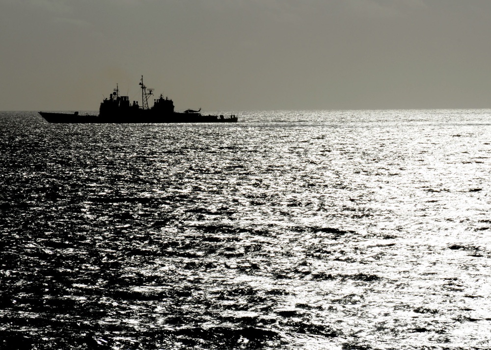 USS Philippine Sea sails the Atlantic