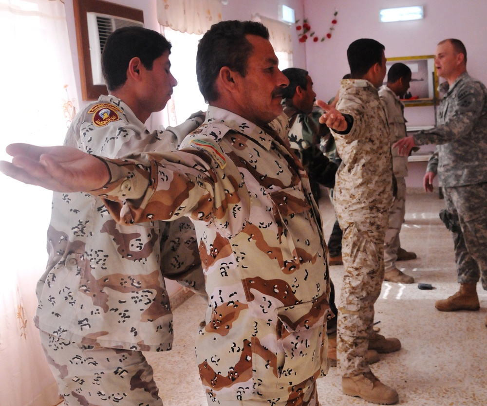 On the Ground: U.S. Efforts Improve Detainee Care, Security in Iraq