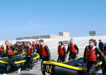 Swim Team participates in Surf Passage