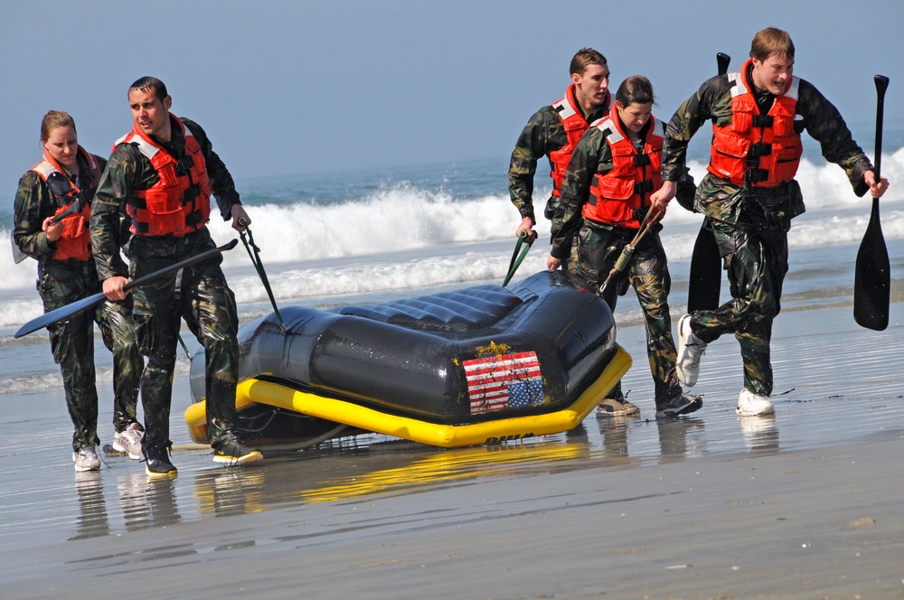 DVIDS - Images - United States National Swim Team at Basic Training Command