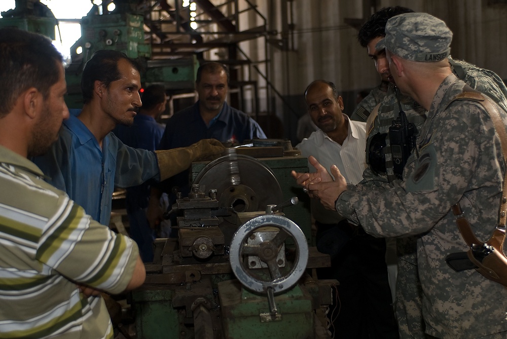 Meeting at the contracting company in Basra