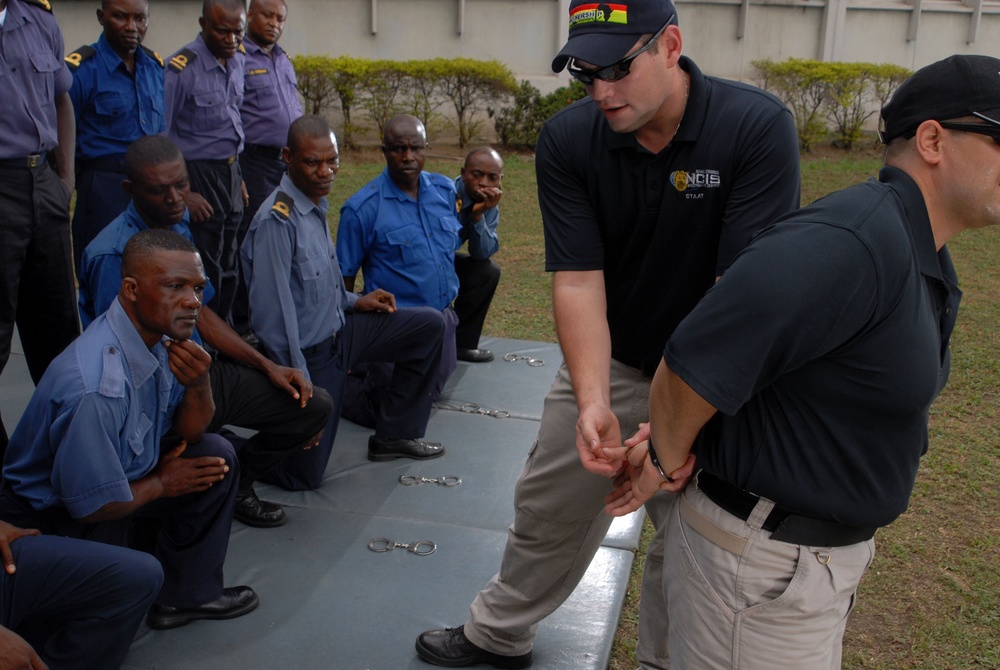 USS Nashville Sailors work with Africa Partnership Station
