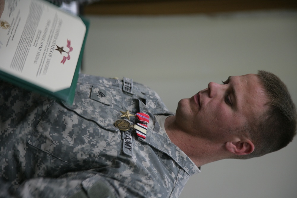 Camp Victory Soldiers receive medals for service