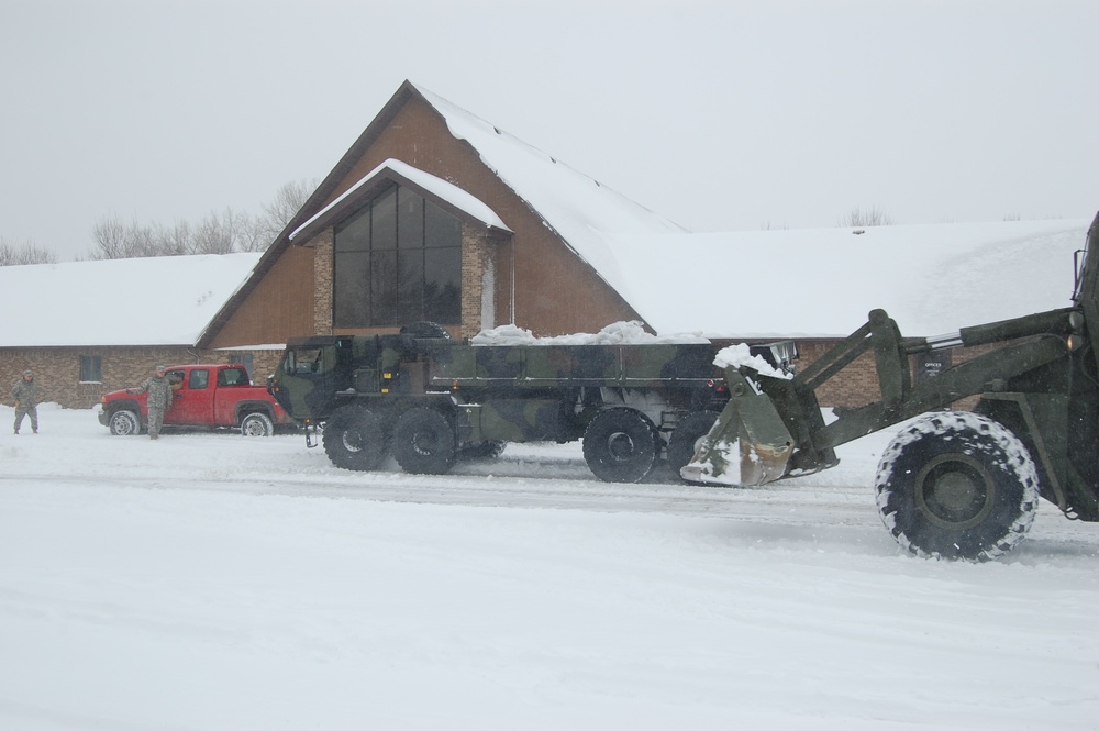 North Dakota National Guard sandbags for south Bismarck flooding