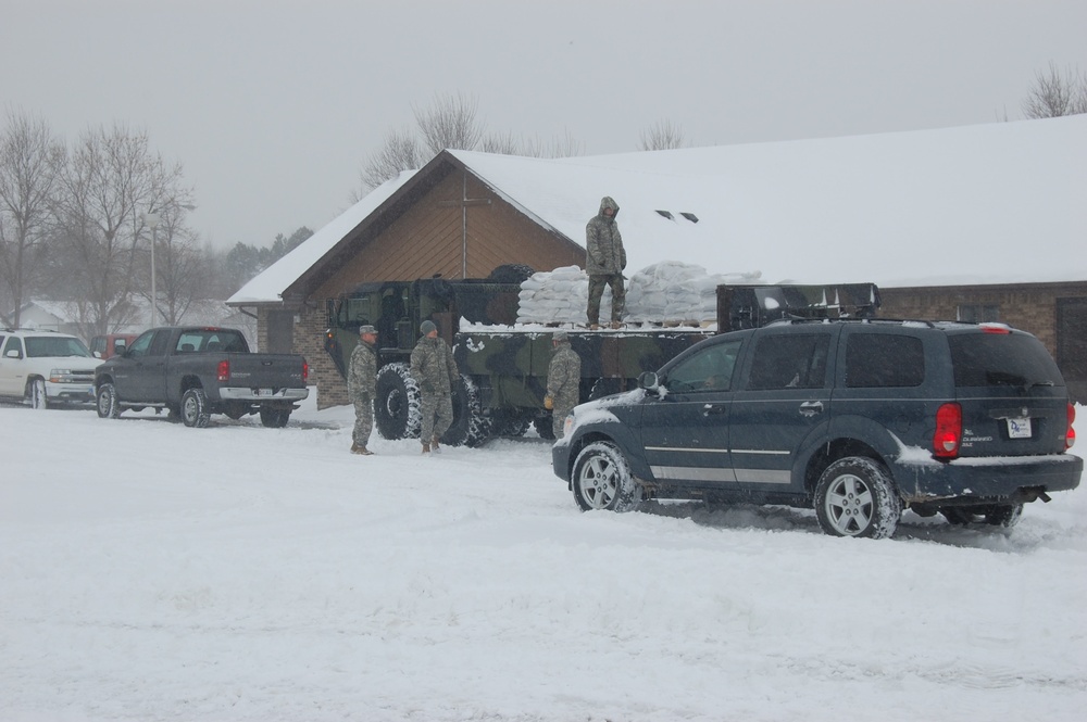 North Dakota National Guard sandbags for south Bismarck flooding