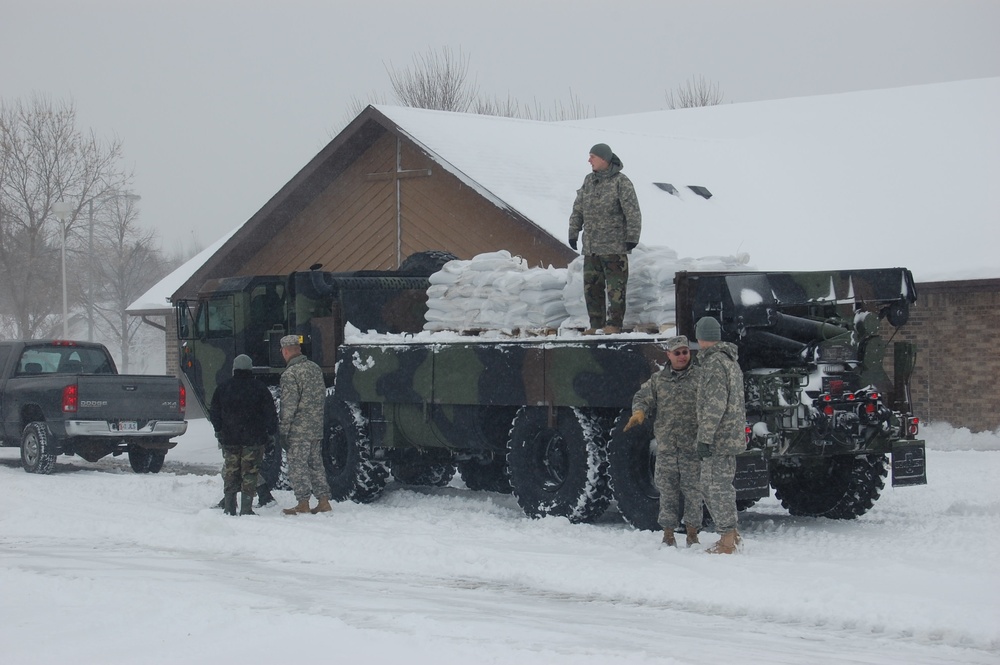 North Dakota National Guard sandbags for south Bismarck flooding