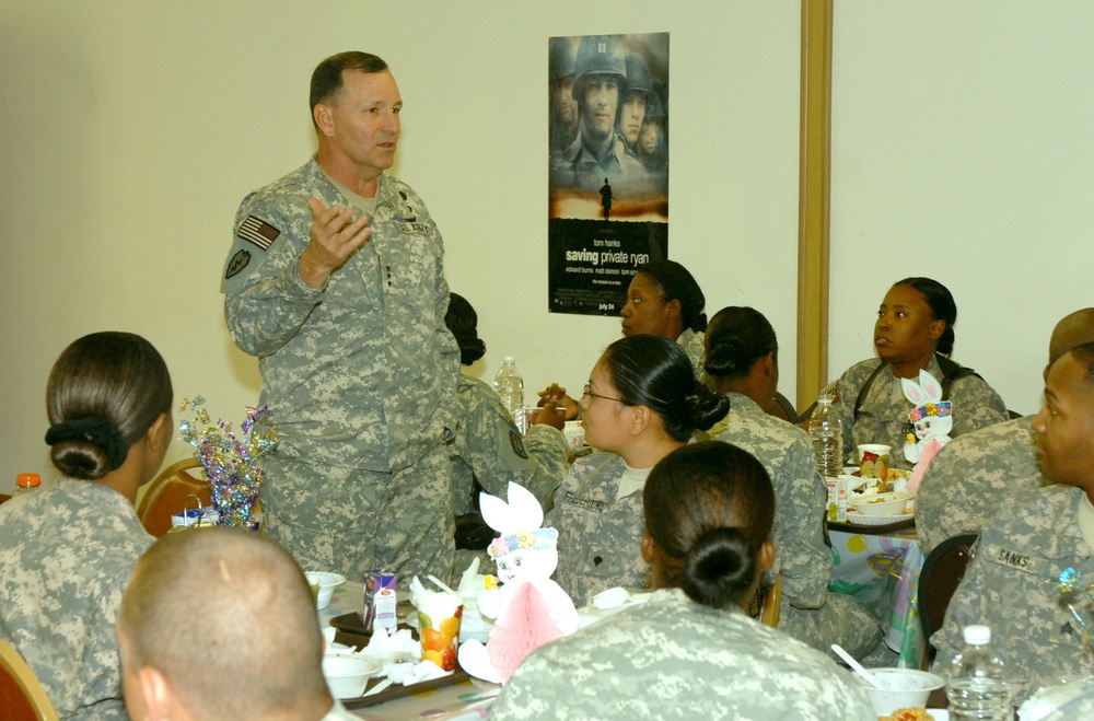 United States Army Pacific Command general visits Watchdog Military Police