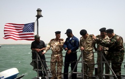 USS Chinook Makes First Overnight U.S. Ship Visit to Iraq