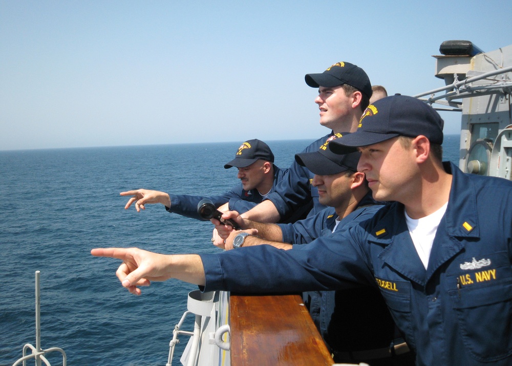 USS Vicksburg overboard drill