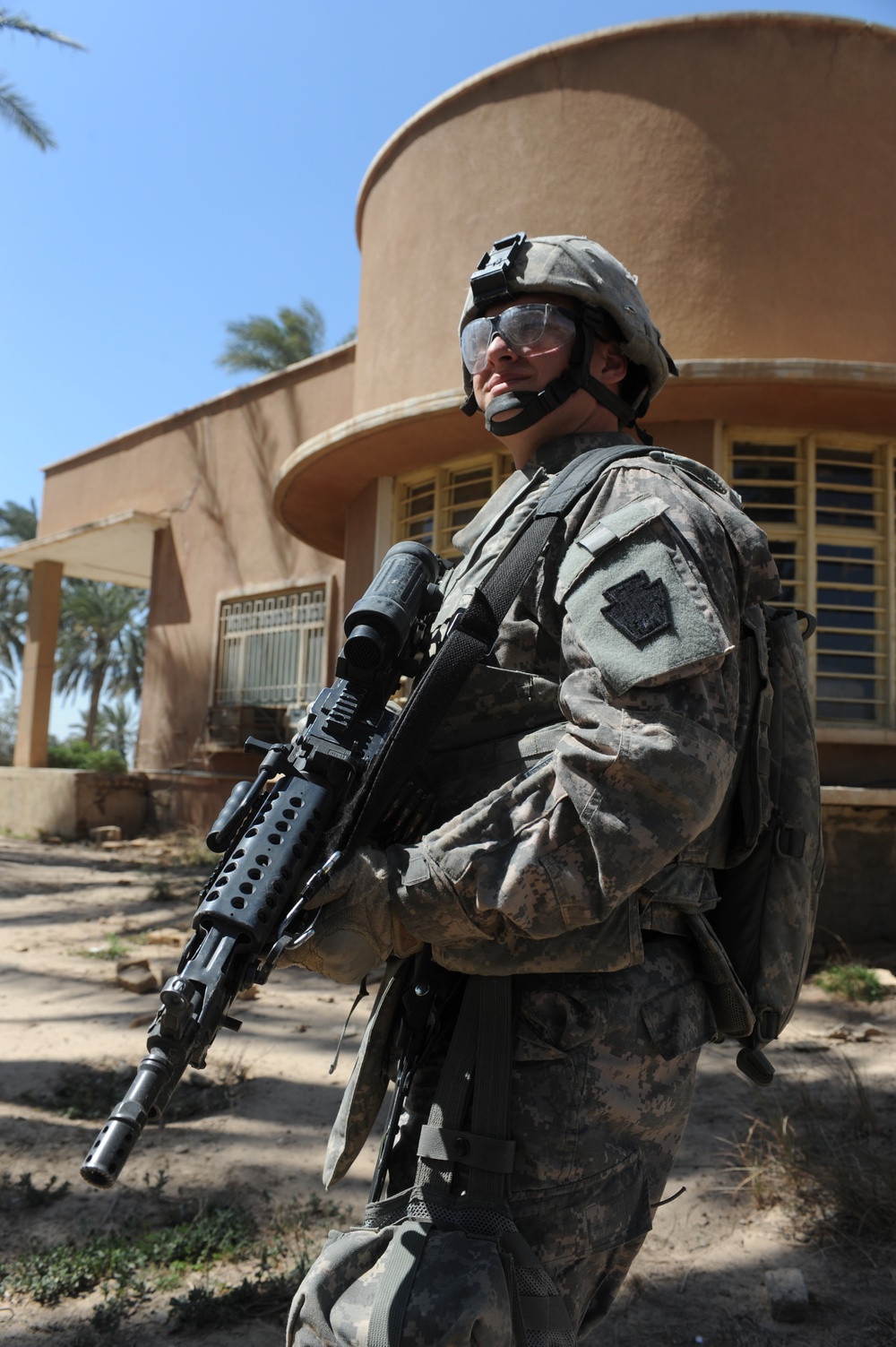 Patrol in Abu Graib, Iraq