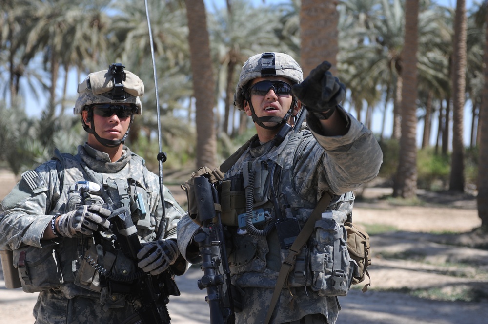 Patrol in Abu Graib, Iraq