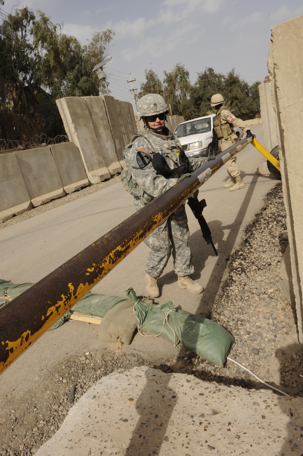 Change of Authority Ceremony at Joint Service Station War Eagle, Baghdad, Iraq