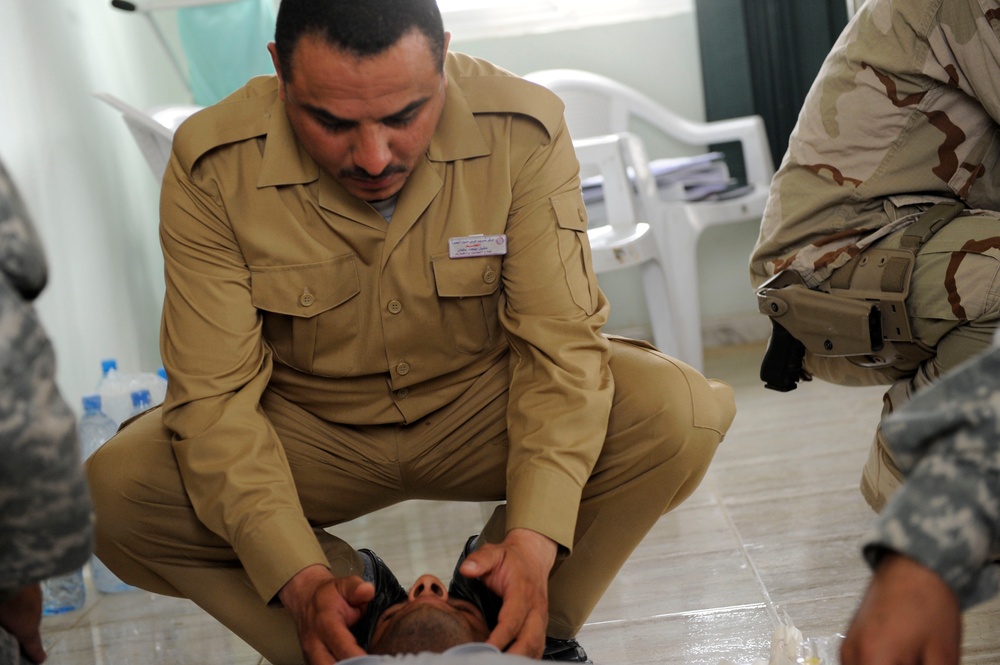 Basic first aid training in Basra