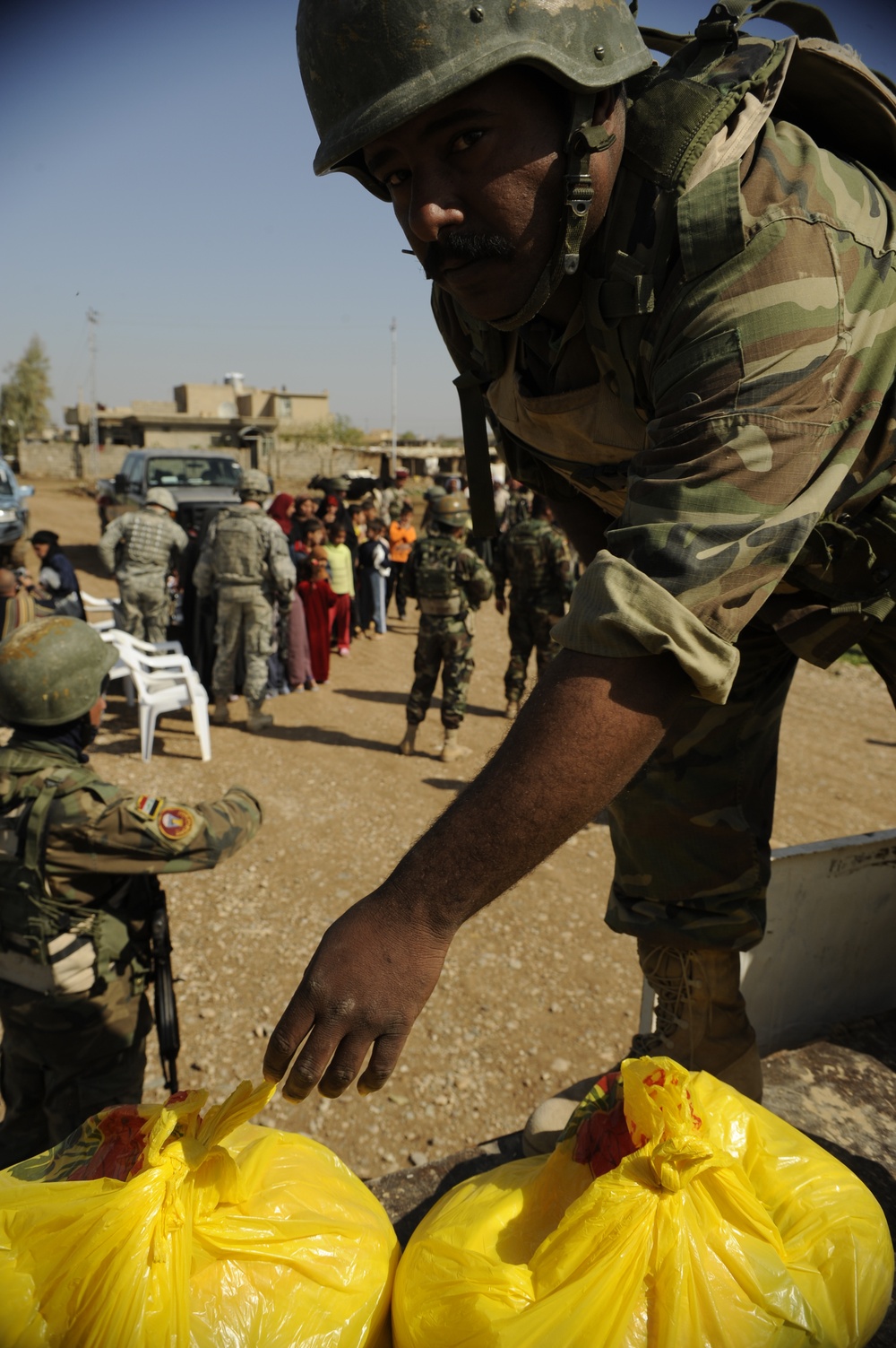 Humanitarian aid mission in Mosul