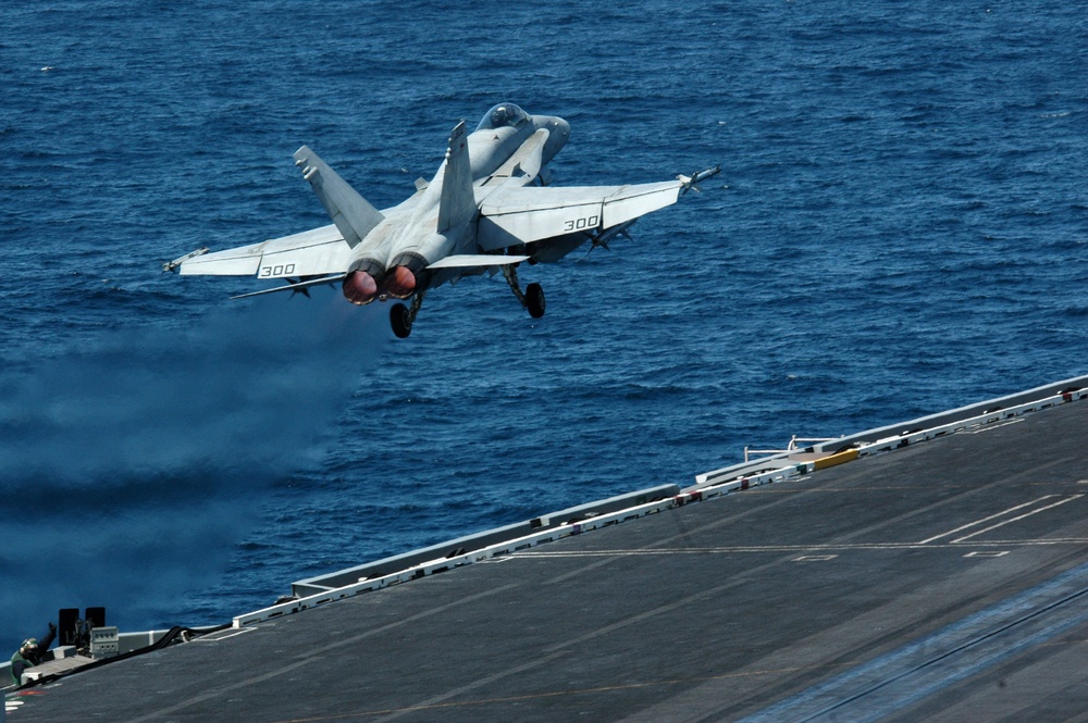 USS Ronald Reagan performs sustainment exercises in the Pacific