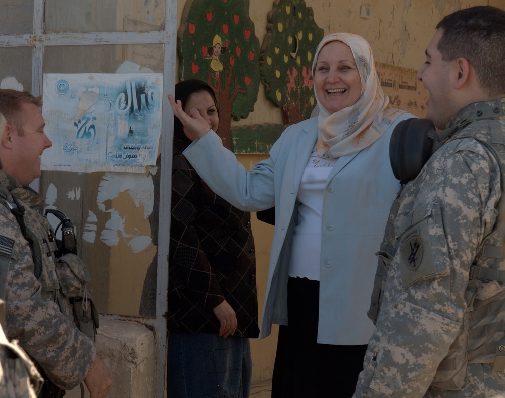 Adhamiyah kindergarten receives school supplies