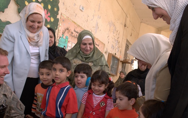 Adhamiyah kindergarten receives school supplies
