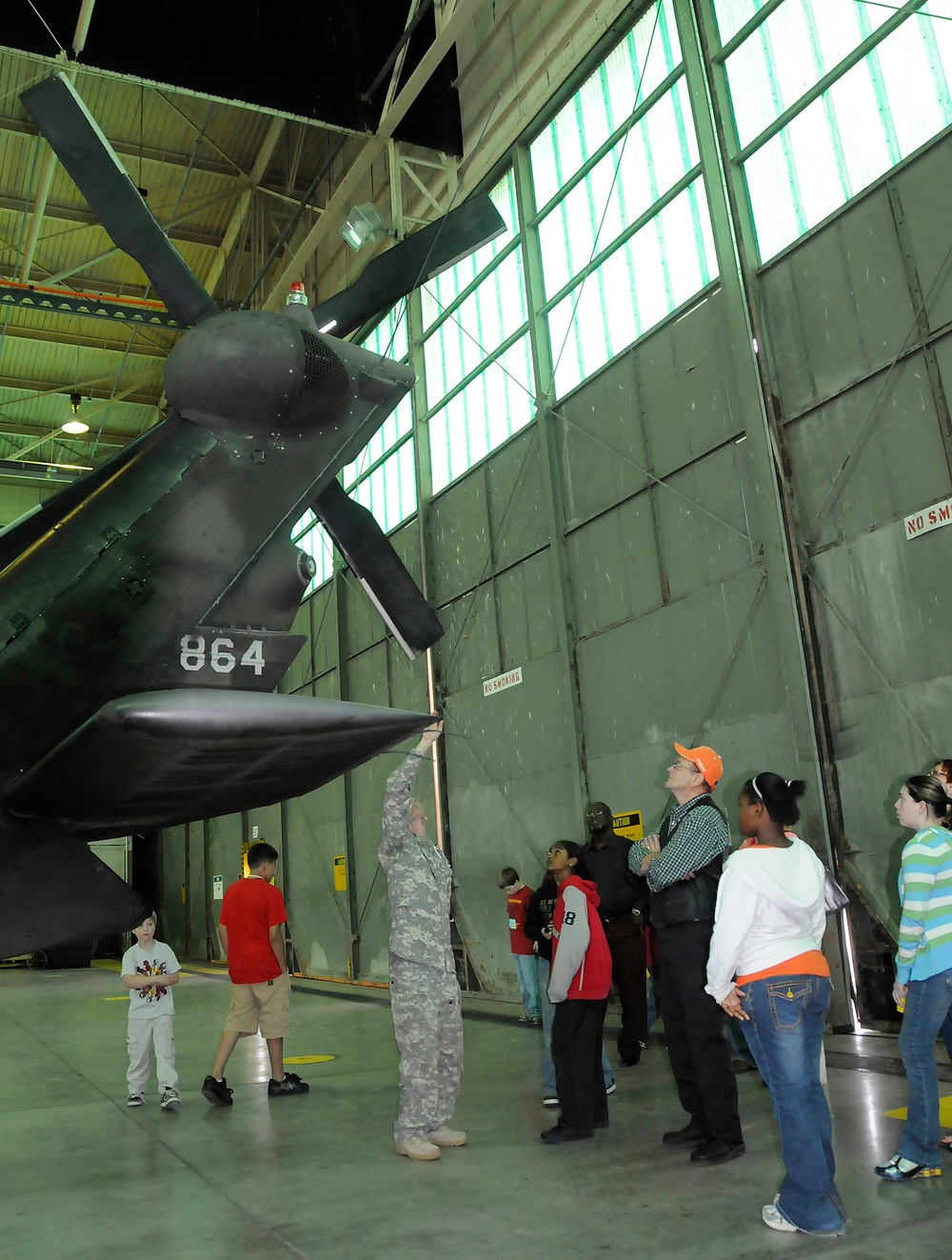 Keystone Pilots Showcase Army Aviation to Local Students