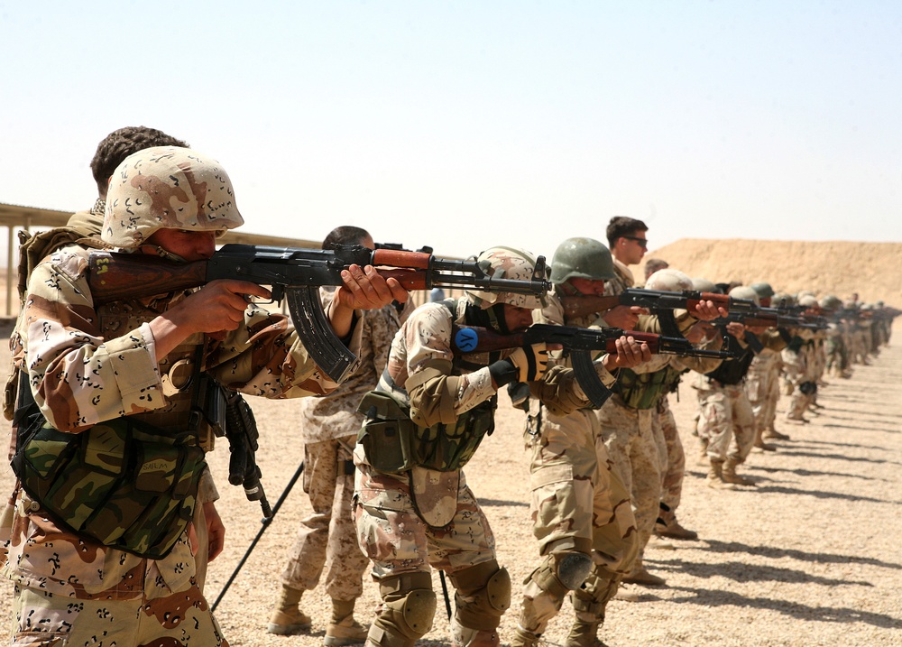 7th Iraqi Army Division Kicks Off Month-long Commando Course