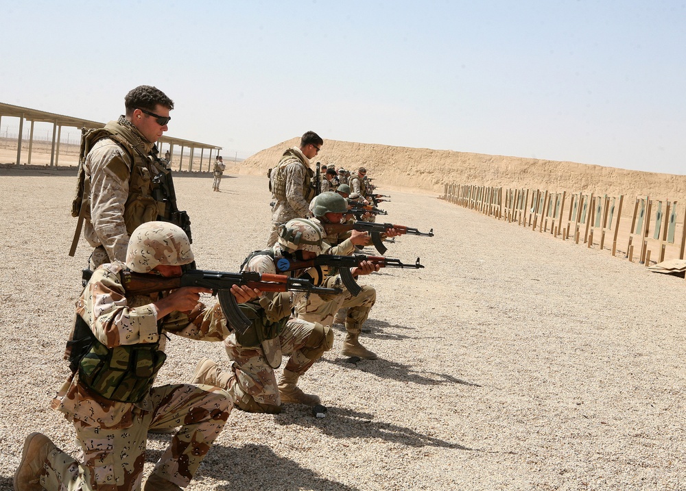 7th Iraqi Army Division Kicks Off Month-long Commando Course