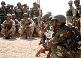 7th Iraqi Army Division Kicks Off Month-long Commando Course